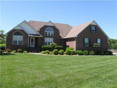 358 Courtnea Ln, Manchester, TN 37355