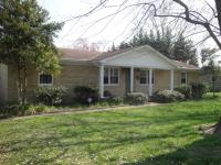 303 Highland Dr, Tullahoma, TN 37388