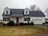 Photo of 402 South Wood Court, Shelbyville, TN 37160