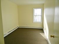 121 Tell St, Providence, RI 02909